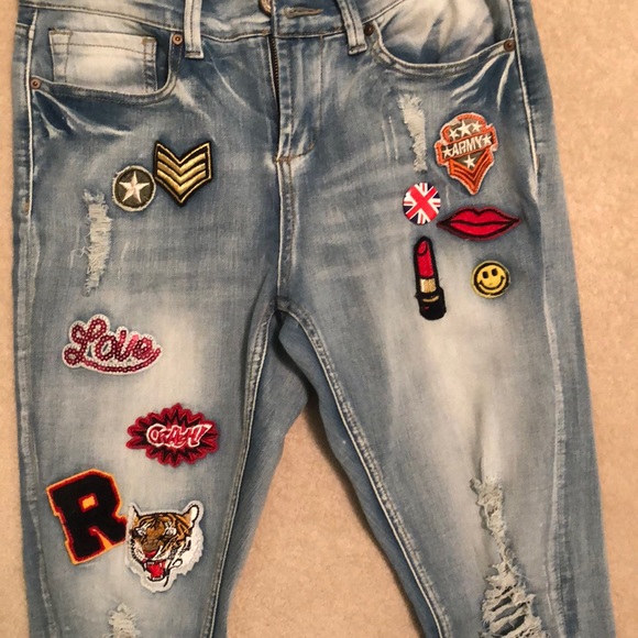 Jeans - Picture 2 of 6